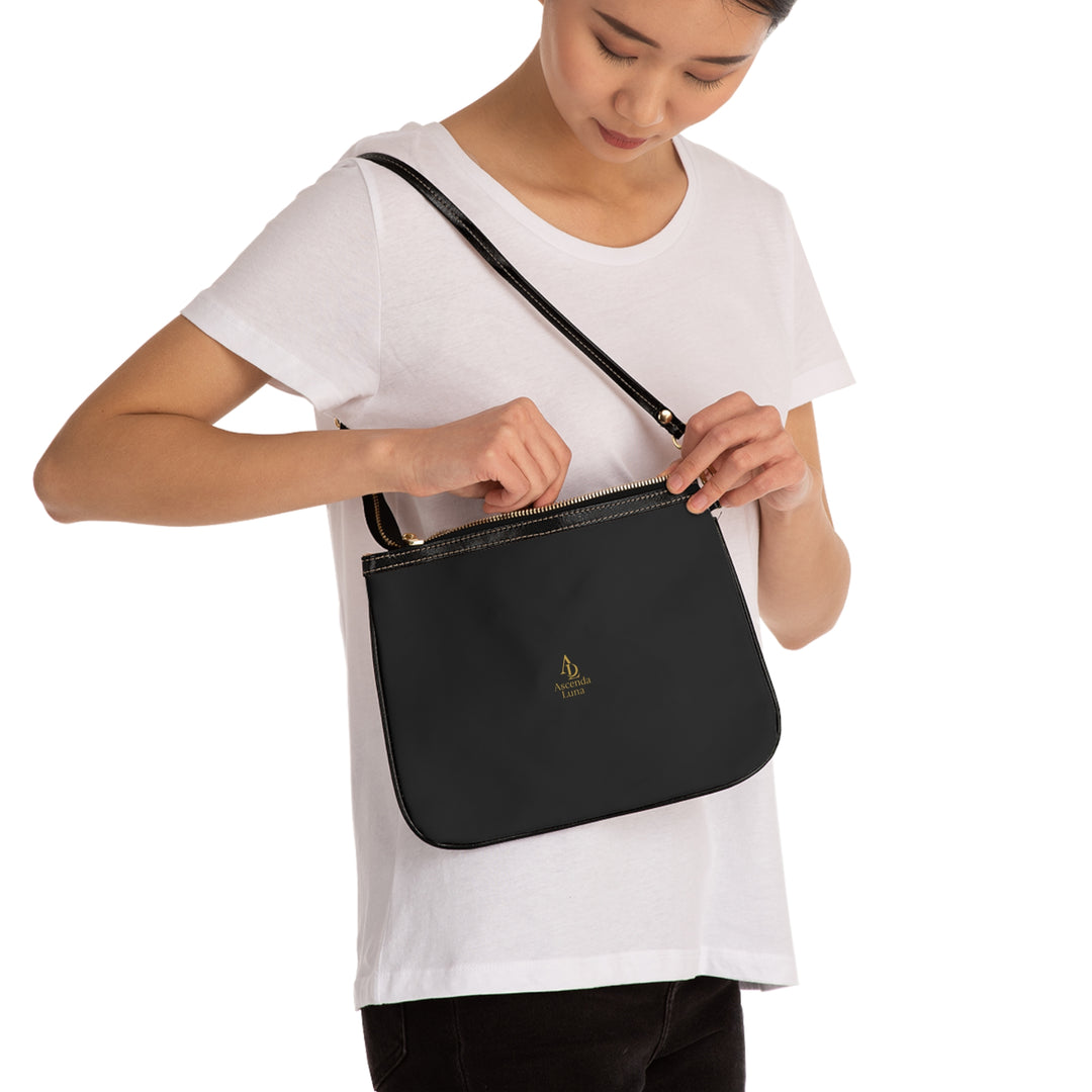 Small Shoulder Bag Black | Ascenda Classics