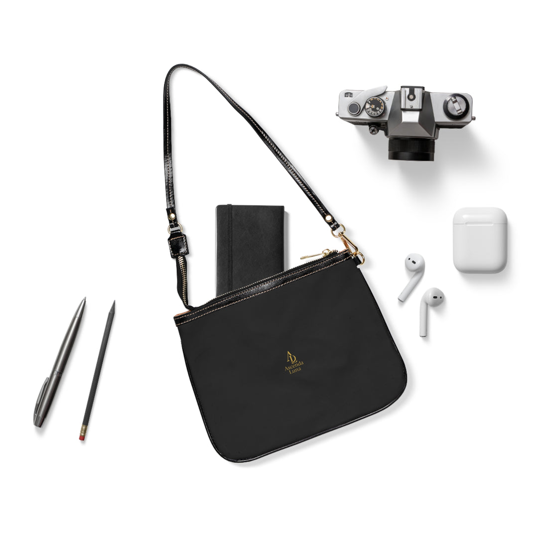 Small Shoulder Bag Black | Ascenda Classics
