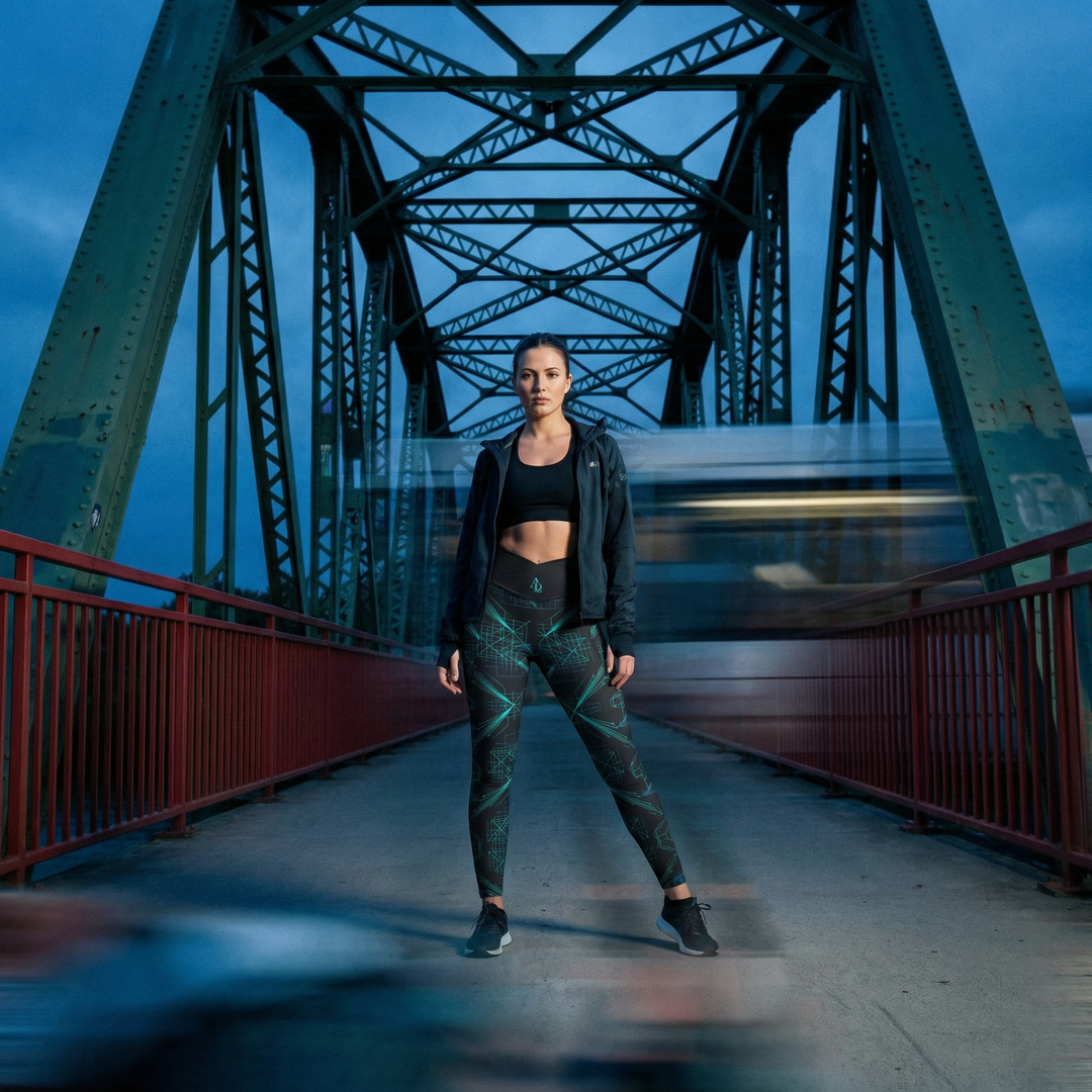 Crossover leggings with pockets
